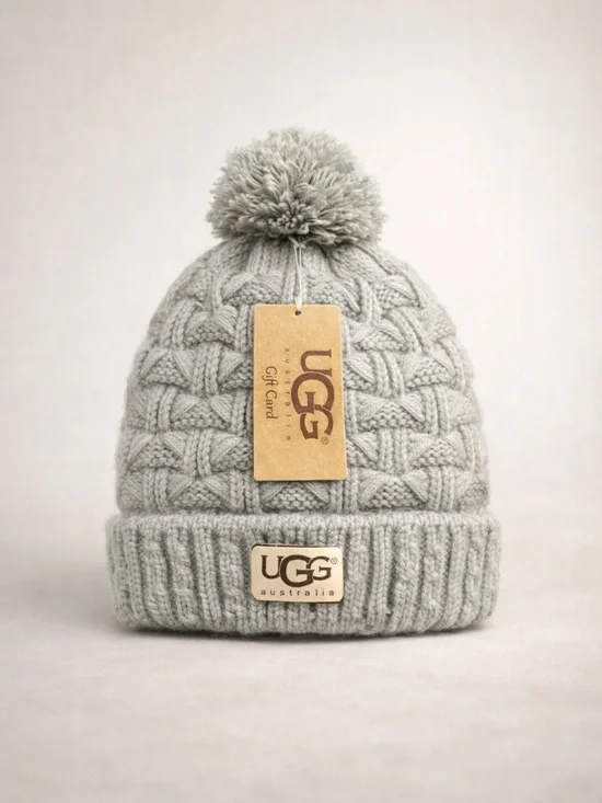 UGG Australia Gray Cable Knit Pom Pom Beanie Hat Cozy Winter Cap NWT - Picture 2 of 3